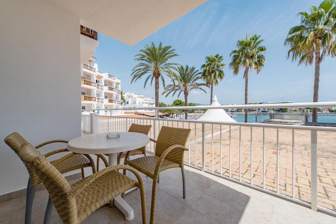 Apartamentos Es Cane Es Cana Exteriör bild