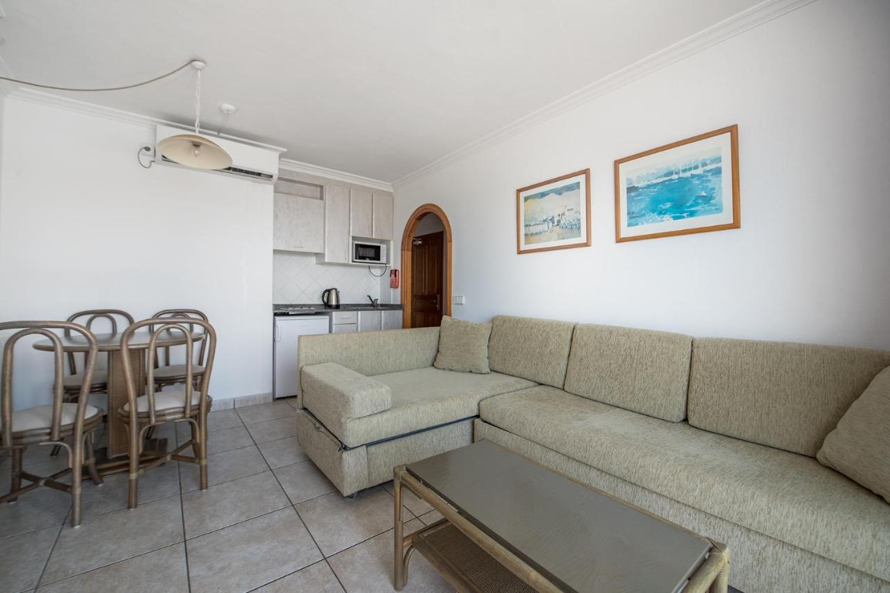 Apartamentos Es Cane Es Cana Exteriör bild