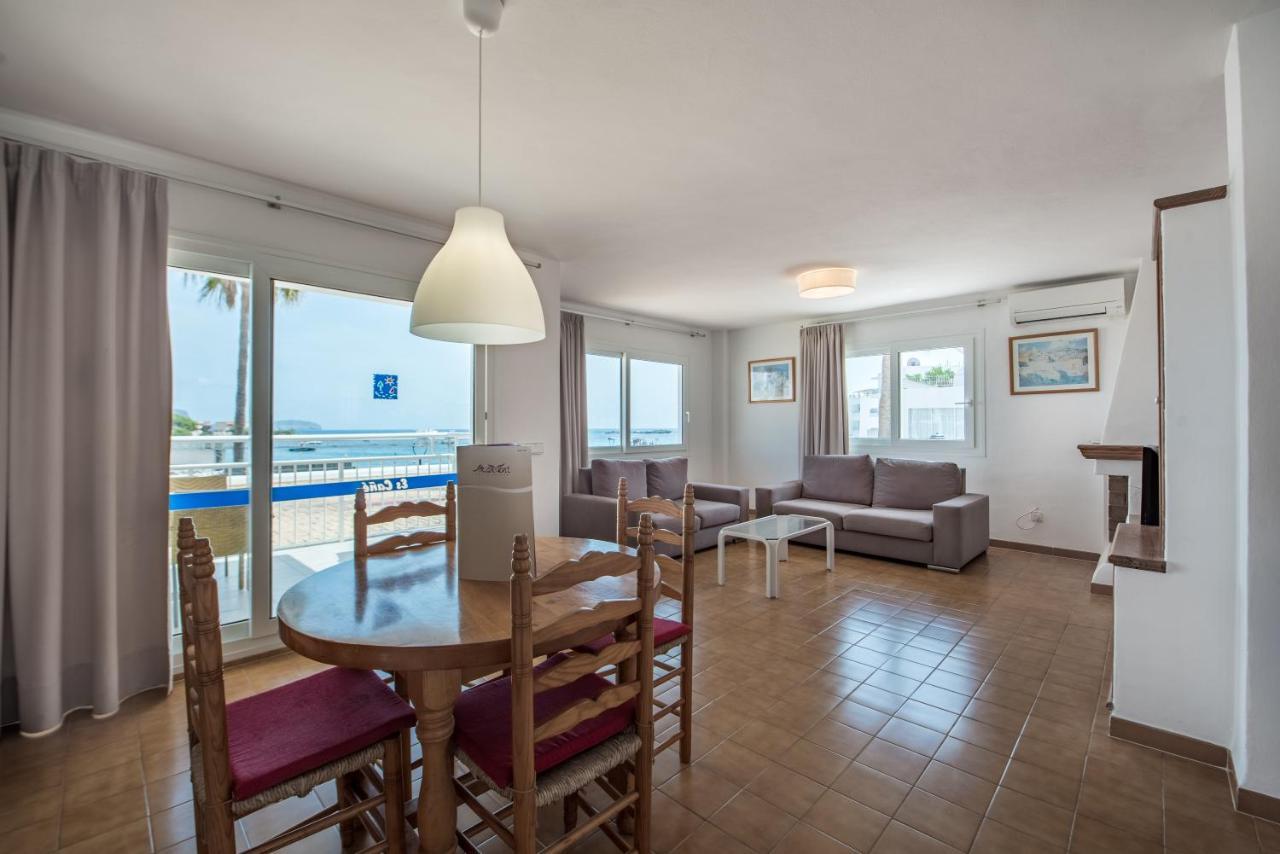 Apartamentos Es Cane Es Cana Exteriör bild