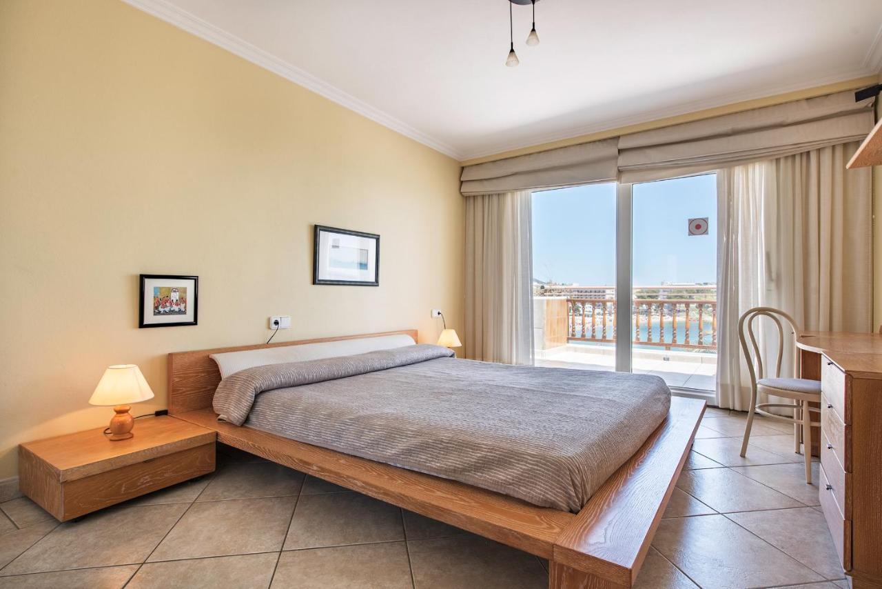 Apartamentos Es Cane Es Cana Exteriör bild