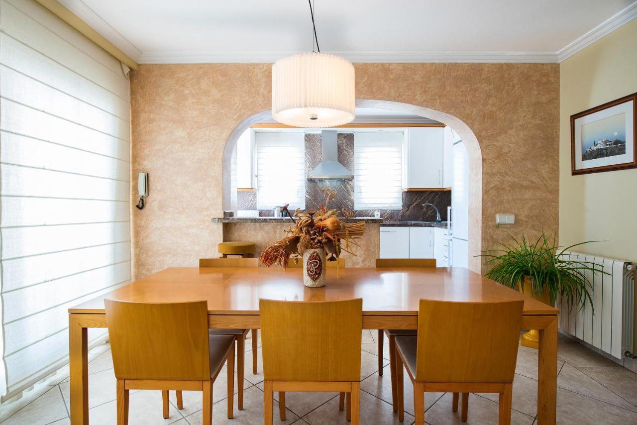 Apartamentos Es Cane Es Cana Exteriör bild