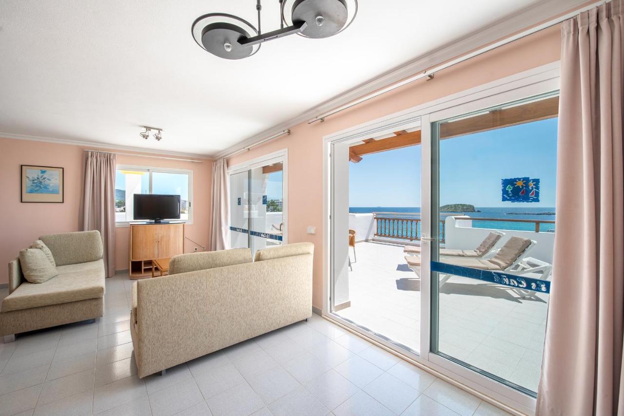 Apartamentos Es Cane Es Cana Exteriör bild