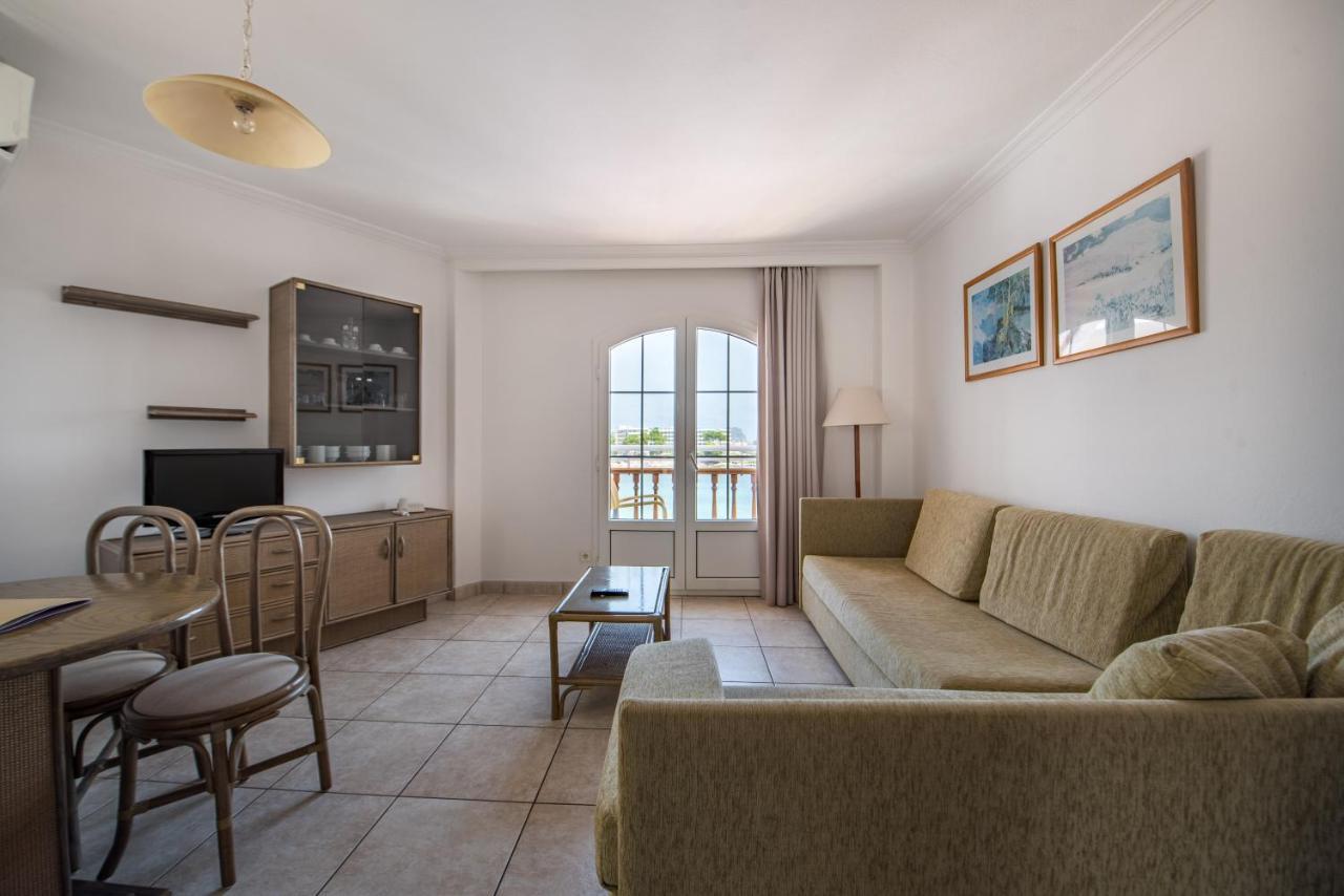 Apartamentos Es Cane Es Cana Exteriör bild