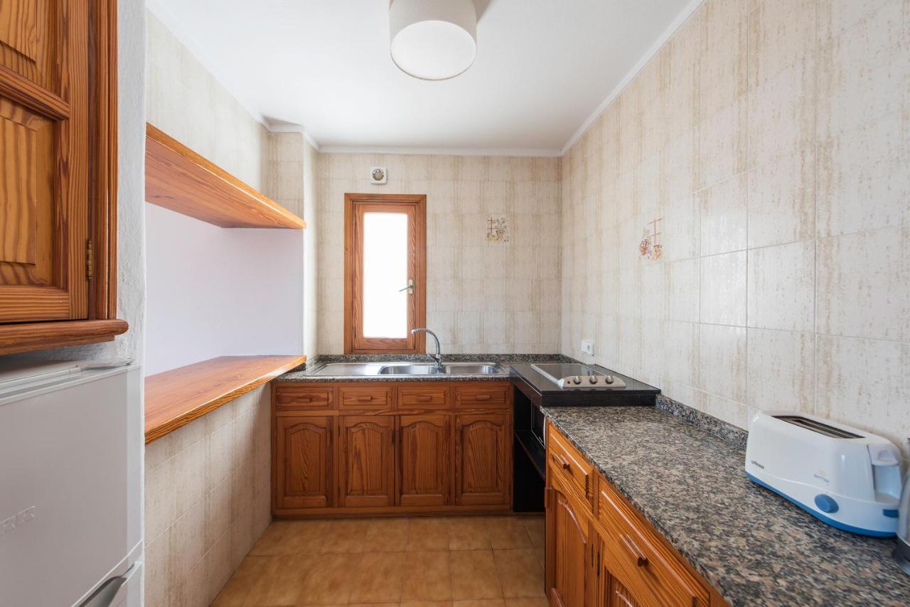 Apartamentos Es Cane Es Cana Exteriör bild